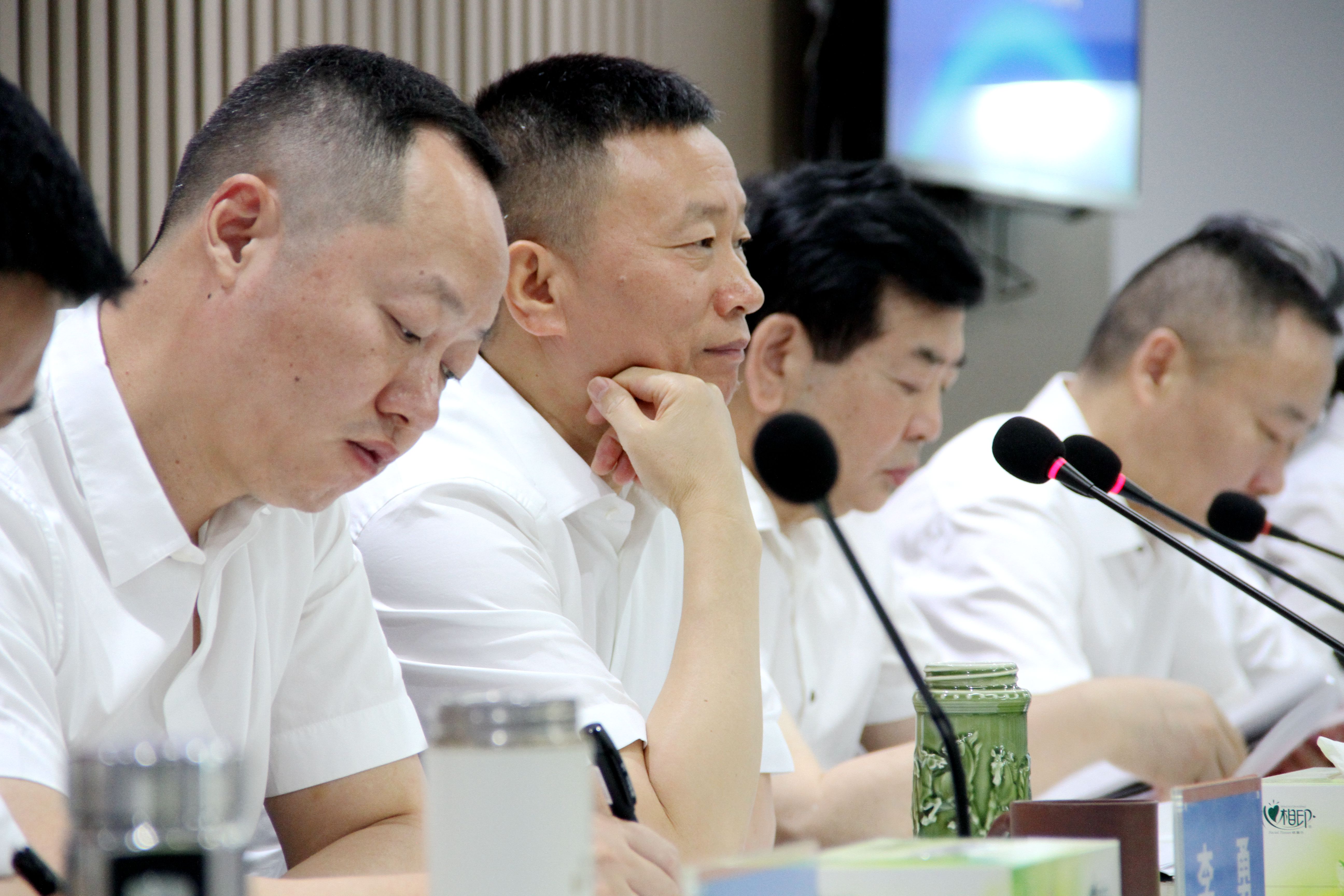 20200618162223_35469